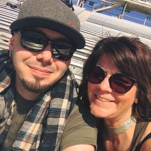 Meet your Posher, Brooke